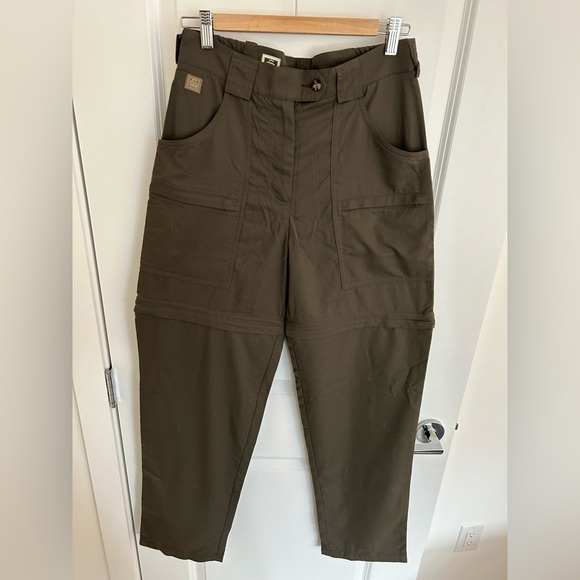Pants - Tilley Women’s Size 8 Cargo Pants/shorts